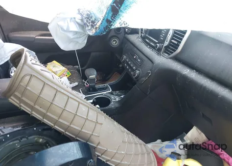 2019 Kia Sportage Lx z USA, uszkodzony, nr VIN KNDPM3AC5K7506673